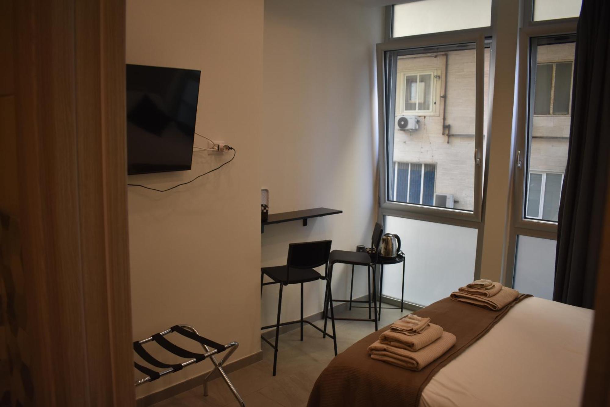 Mimmu Private * Naples